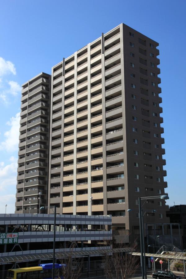 Local appearance photo. Local (11 May 2013) Shooting