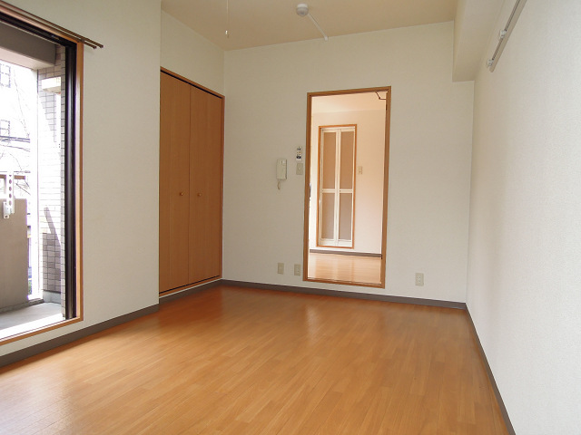 Other room space. Western style room