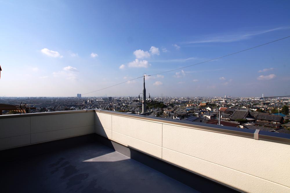 View photos from the dwelling unit. Local (10 May 2013) shooting lush view of the city Tennoji ・ Namba ・ Umeda views