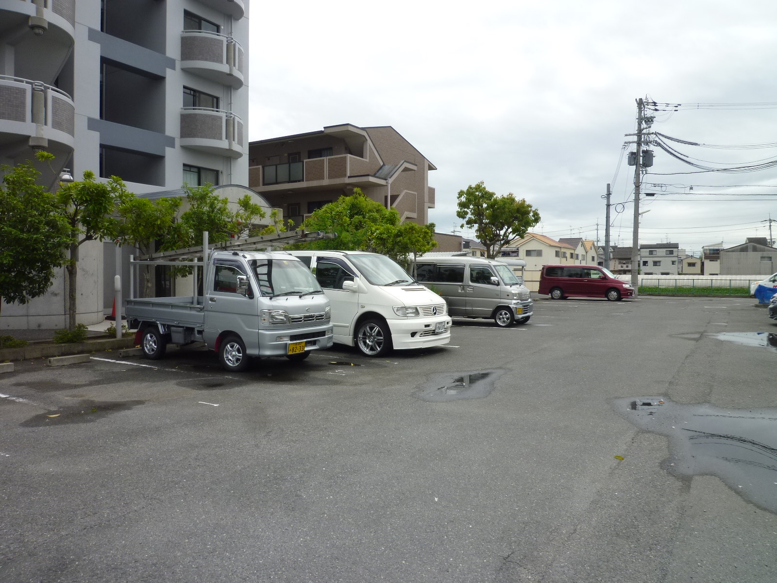Parking lot