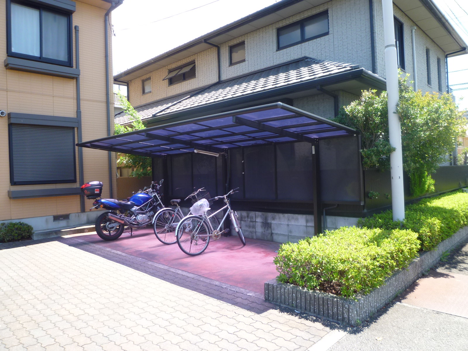 Other common areas. Bicycle-parking space