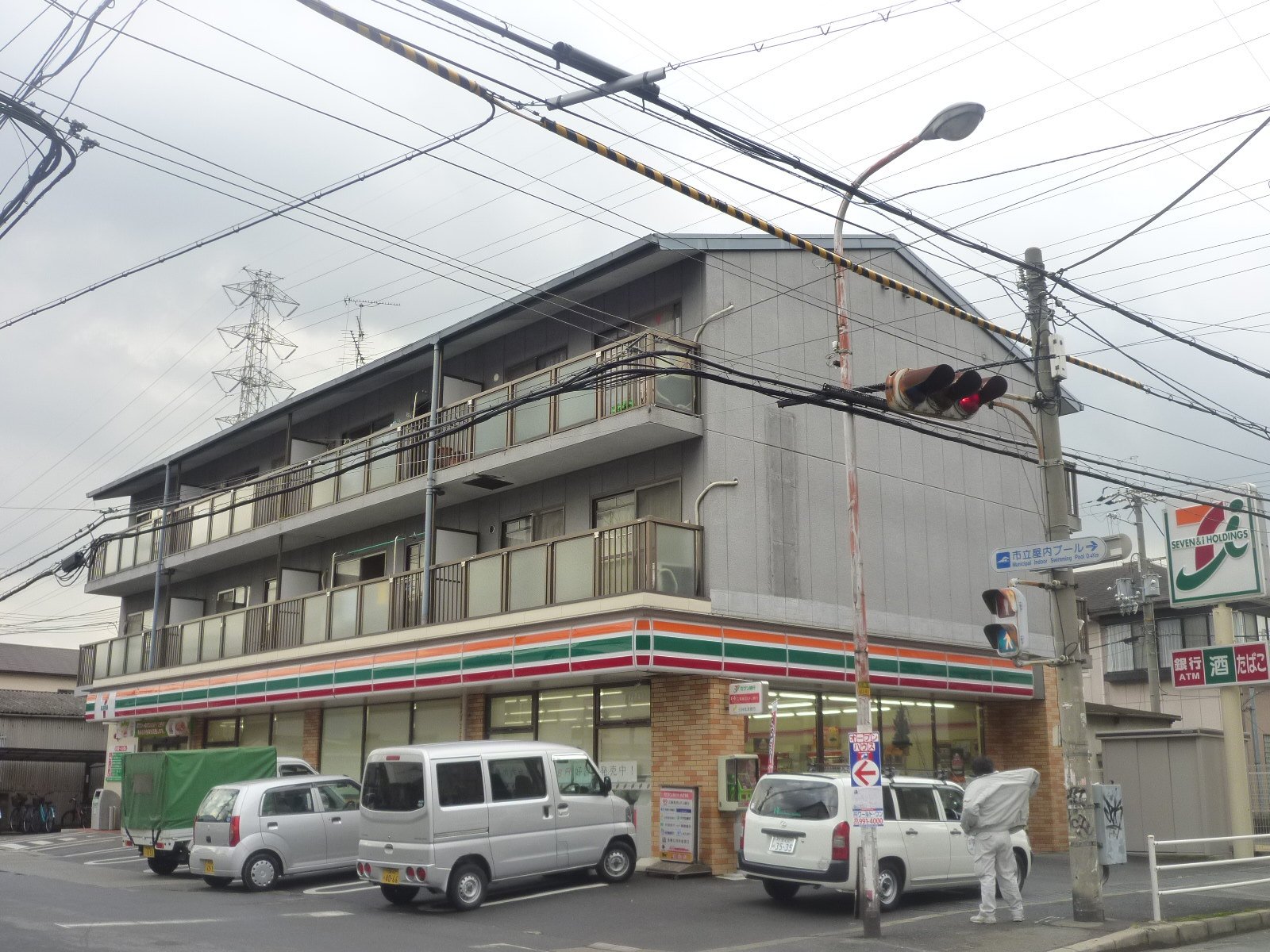 Convenience store. Seven-Eleven Ageo-cho 1-chome to (convenience store) 587m
