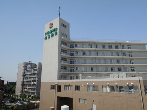 Hospital. 1700m until Yao Tokushukai General Hospital (Hospital)