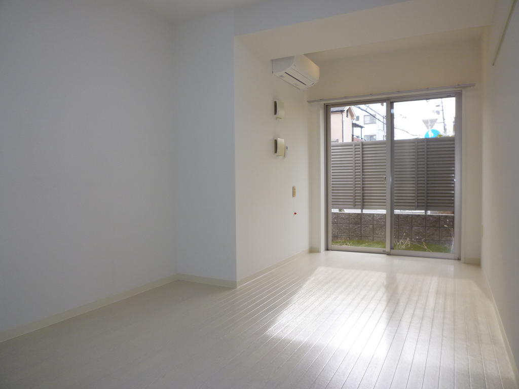 Other room space