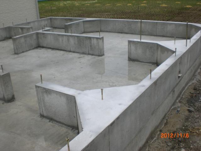 Construction ・ Construction method ・ specification.  Firm foundation of the corner reinforcement!