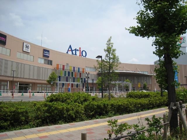 Shopping centre. Ario until Yao 872m