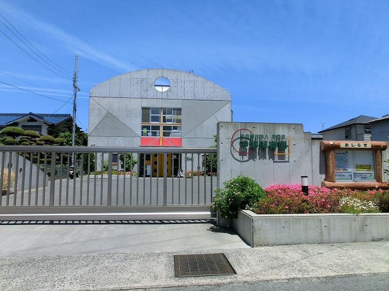 kindergarten ・ Nursery. Chizuka 1545m to nursery school