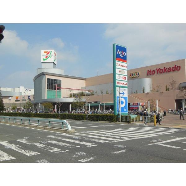 Shopping centre. 998m large shopping center to the Seibu Yao shop