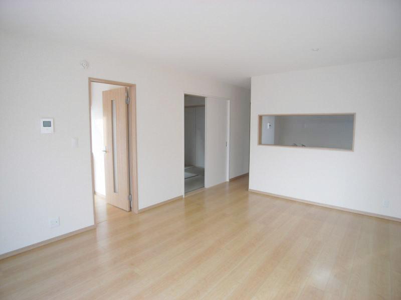 Living. Indoor (11 May 2013) Shooting