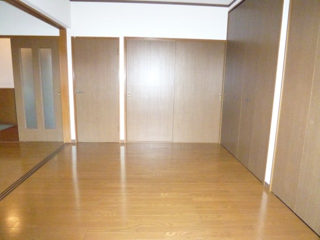 Other room space