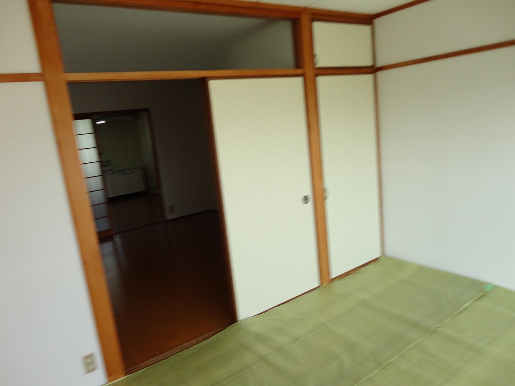 Other room space. Southeast Japanese-style room