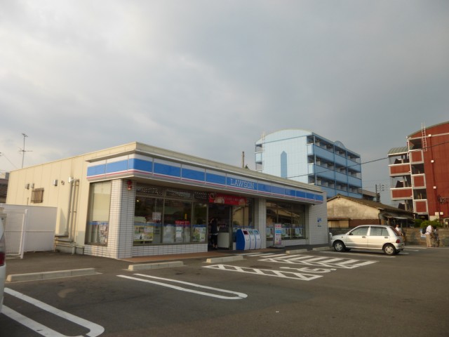 Convenience store. 600m until Lawson Saga street store (convenience store)