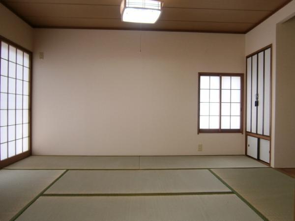 Non-living room. Japanese-style room has sort tatami mat