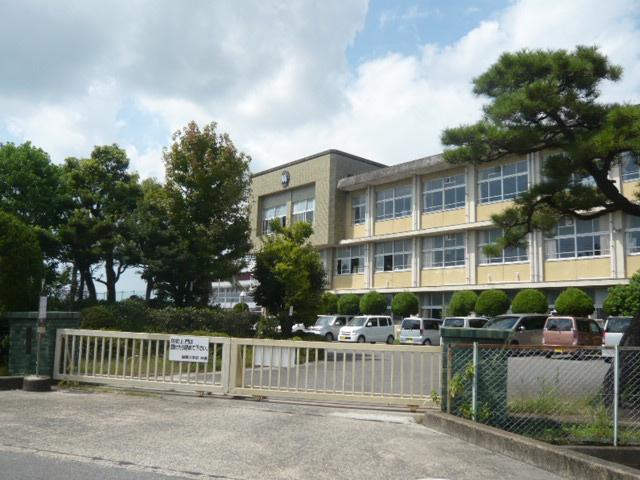 Other. Walk to the Nabeshima elementary school about 9 minutes