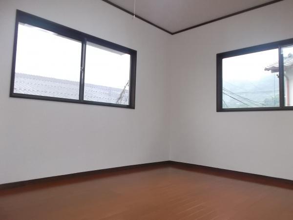 Other introspection. Also clean finish the second floor of a Western-style!