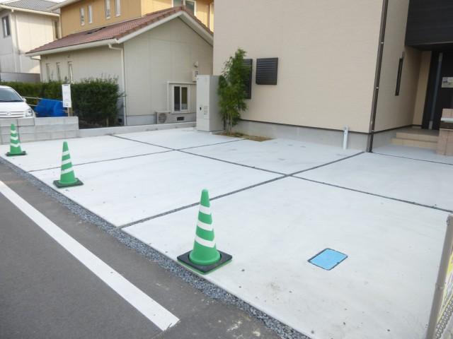 Compartment figure. Parking Three Easy