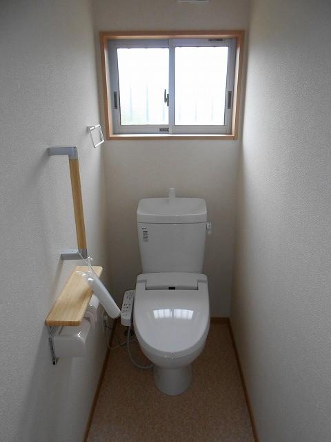 Toilet. Isomorphic type is a picture