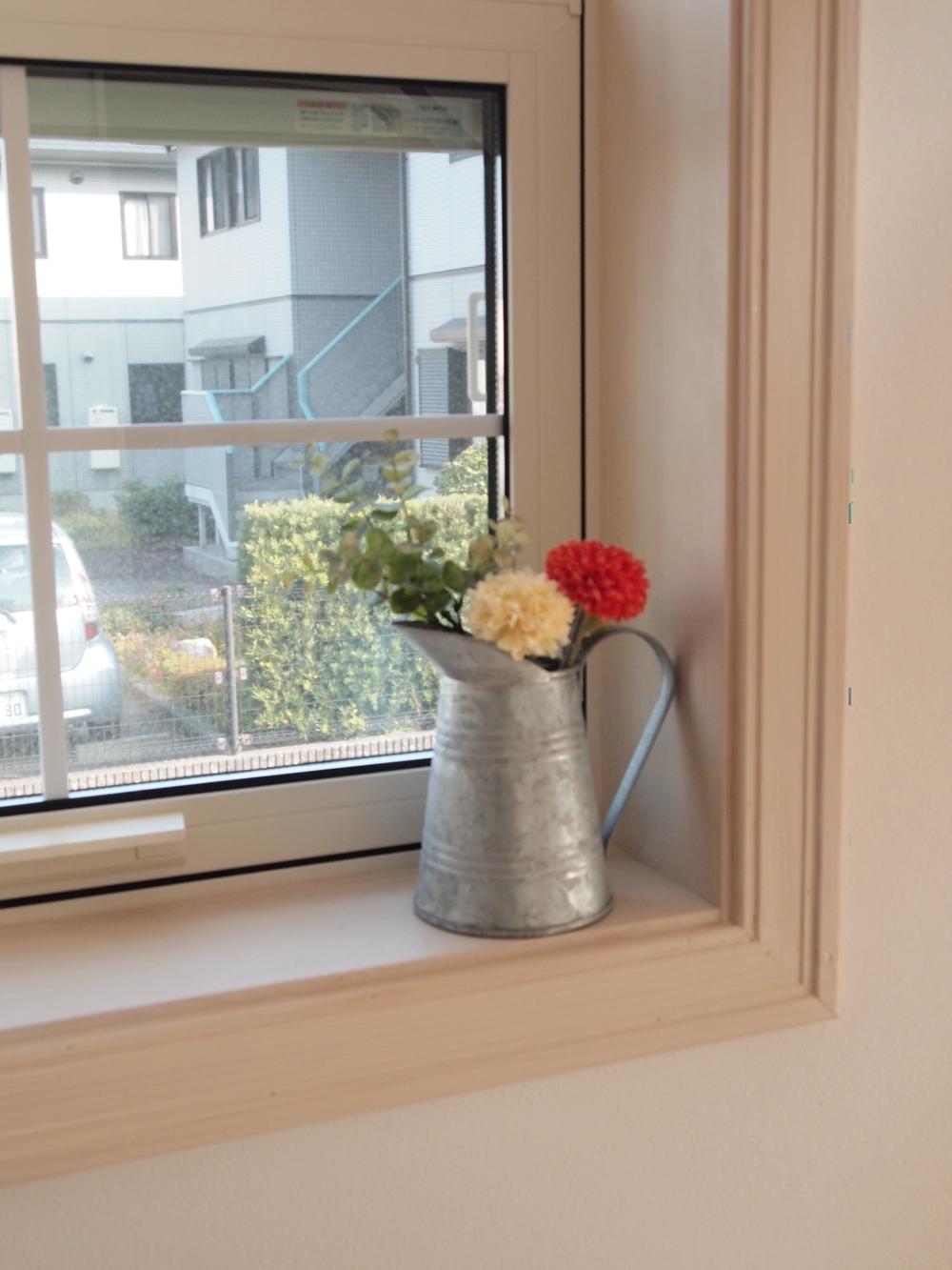 Other. The window of the sash frame around has become the specifications of warmth in the wooden.