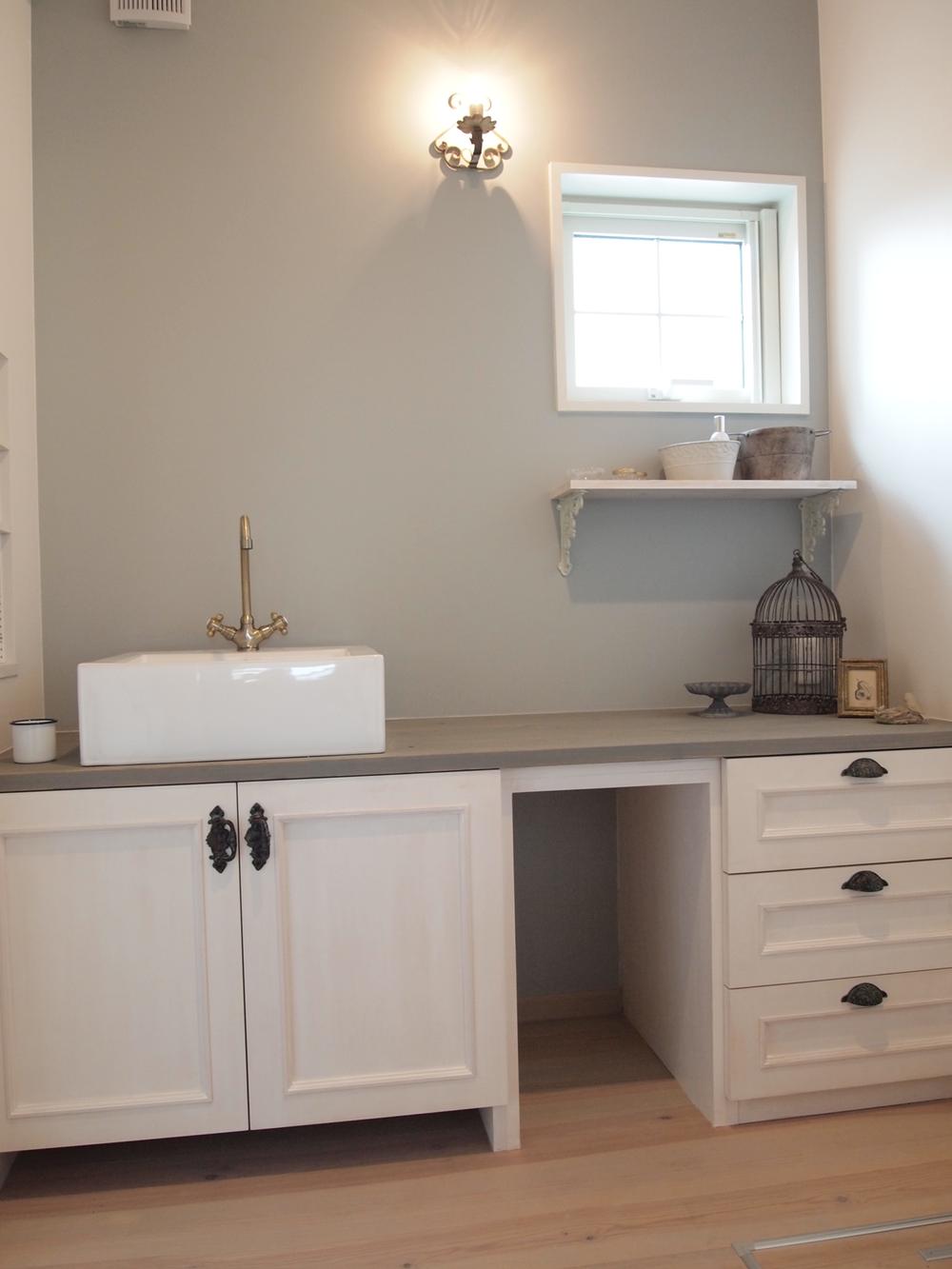 Wash basin, toilet. Home Land original vanity. All are handmade order item.