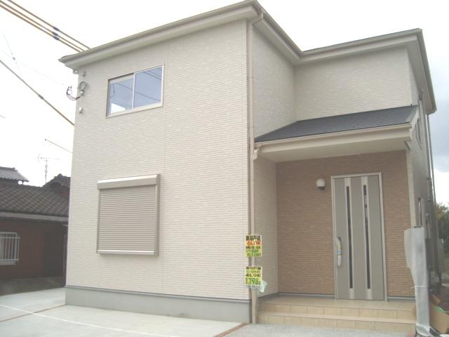 Local appearance photo