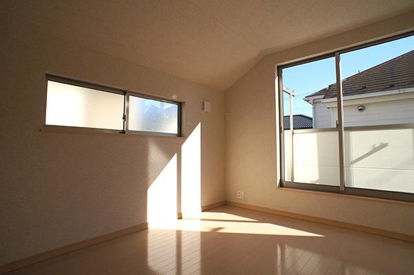 Non-living room. Building 2