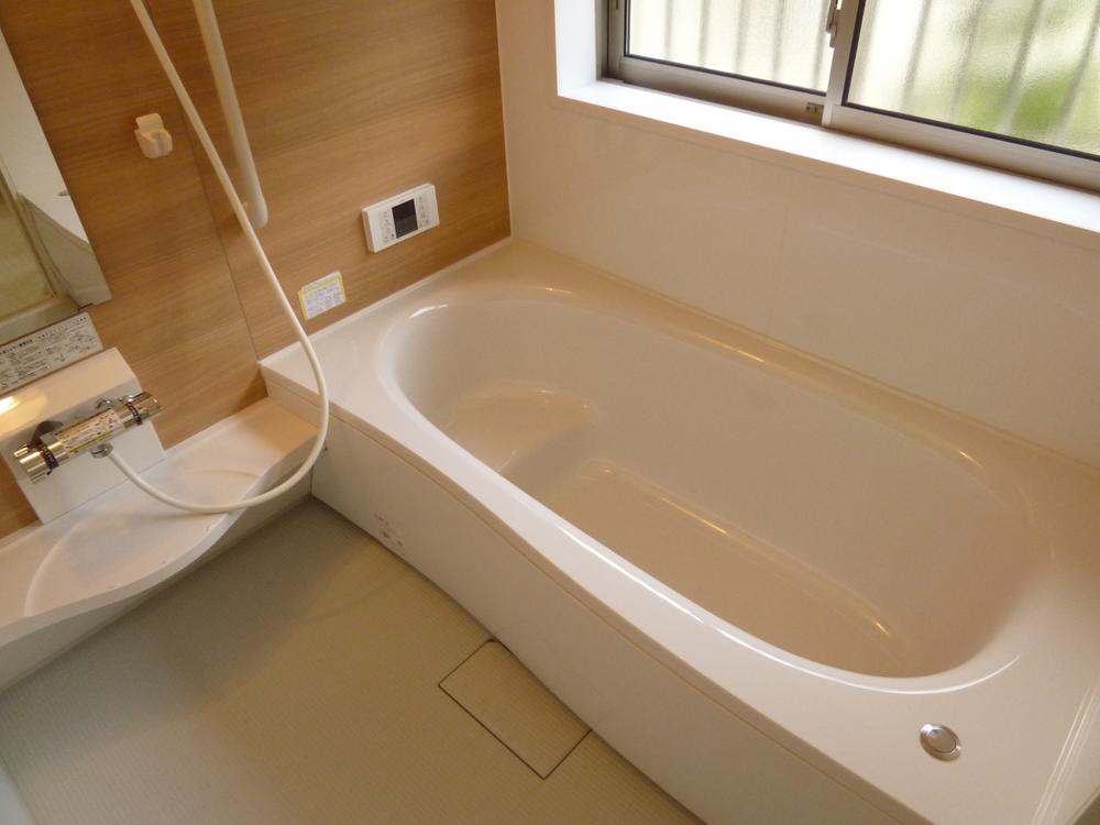 Bathroom. Indoor (11 May 2013) Shooting