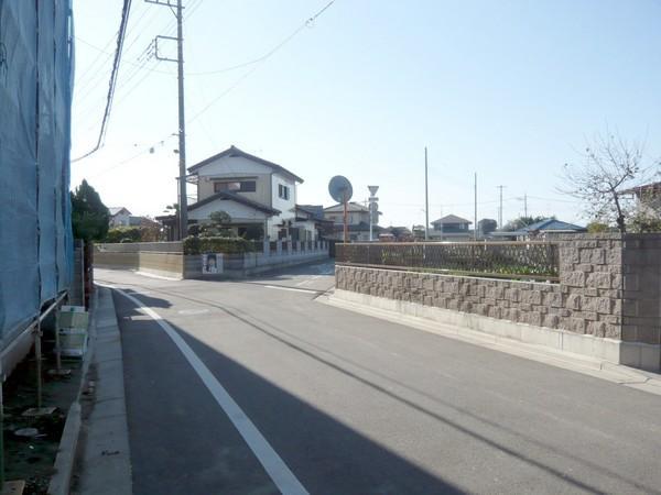 Local photos, including front road