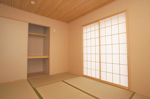 Non-living room. Indoor (September 2013) Shooting Building 2