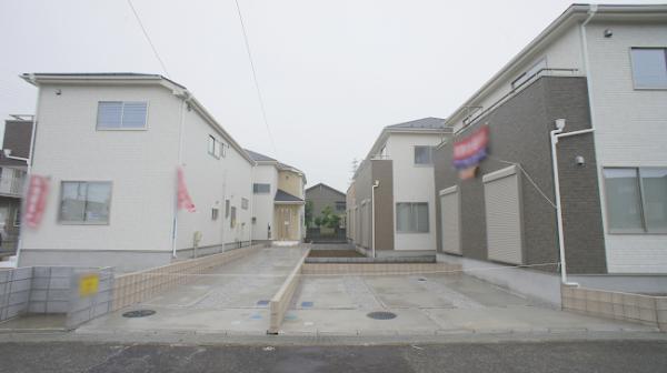 Local photos, including front road