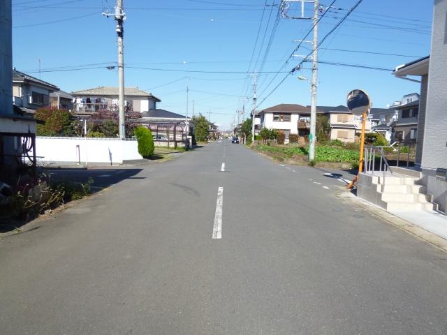 Local photos, including front road