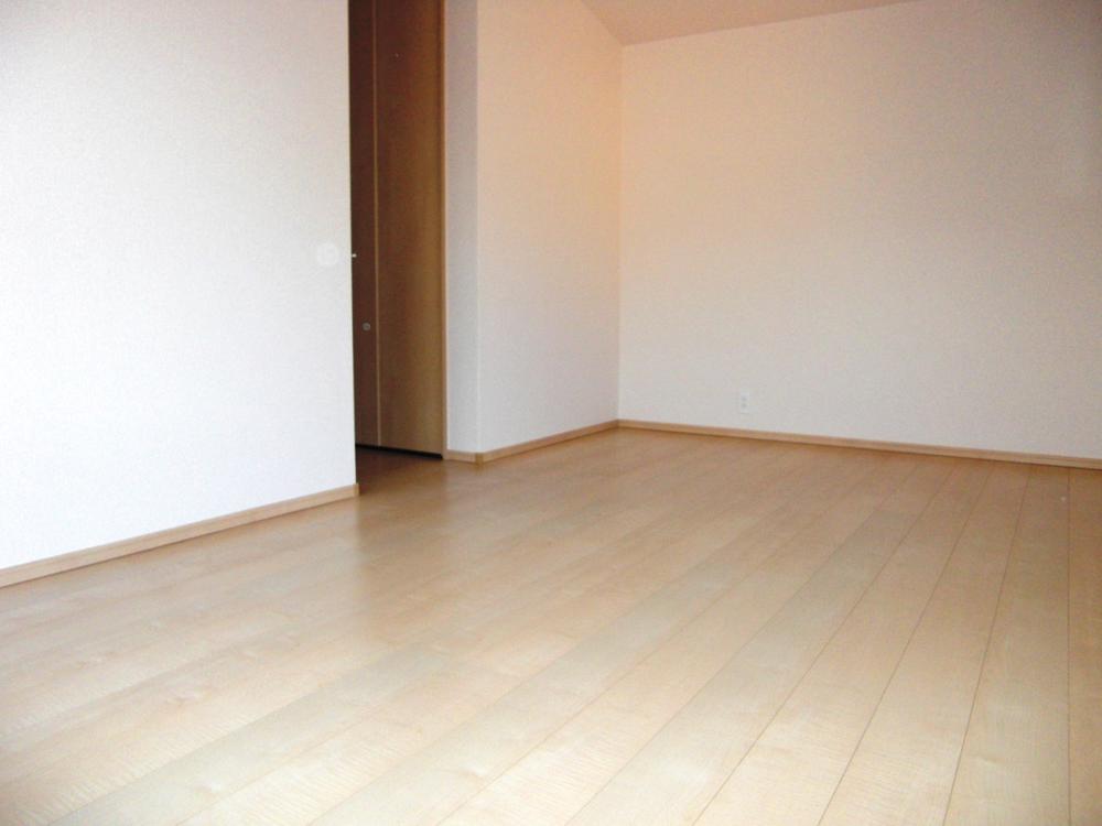 Non-living room. Indoor (11 May 2013) Shooting