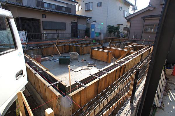 Local appearance photo. Local (12 May 2013) Shooting