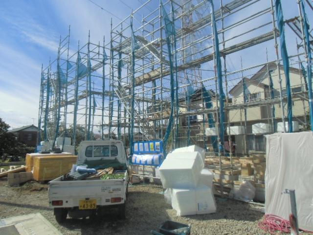 Local appearance photo. 4 Building