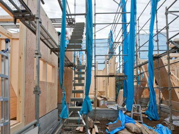 Local appearance photo. F Building