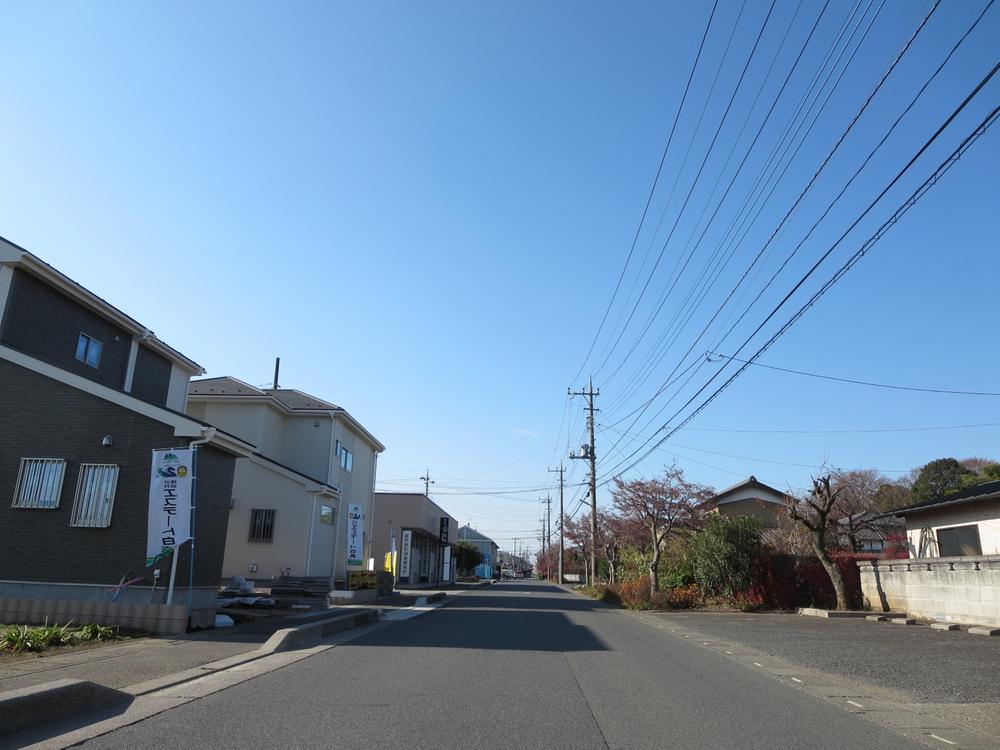 Local photos, including front road