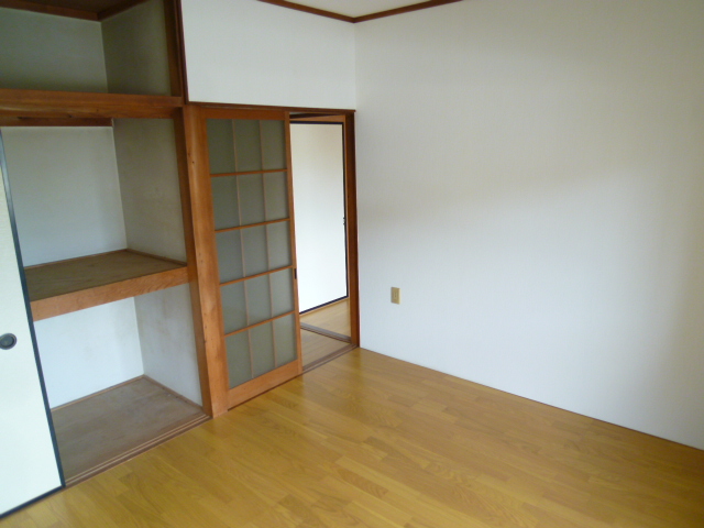 Other room space. Also with it accommodated in either Western-style