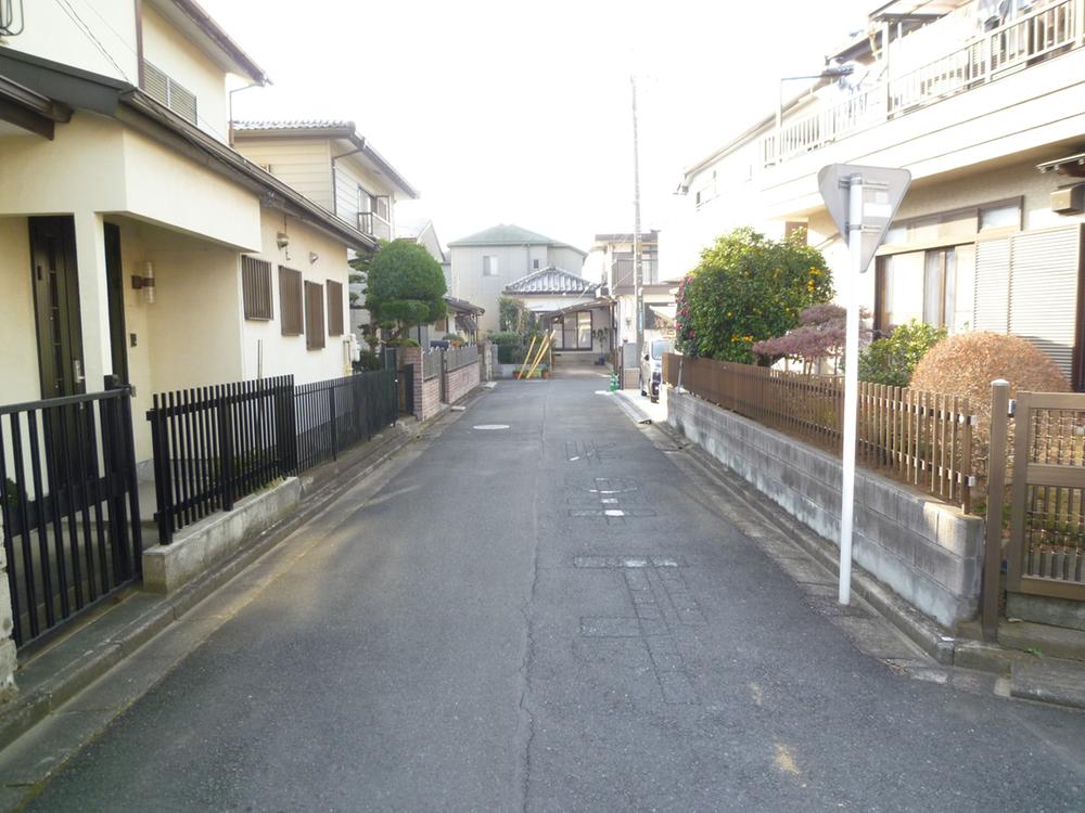 Local photos, including front road. 2013 / 12 / 17 shooting