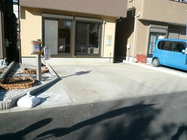 Parking lot