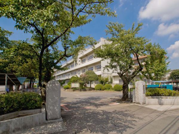 Junior high school. 400m up to junior high school Ageo Municipal Pacific Junior High School