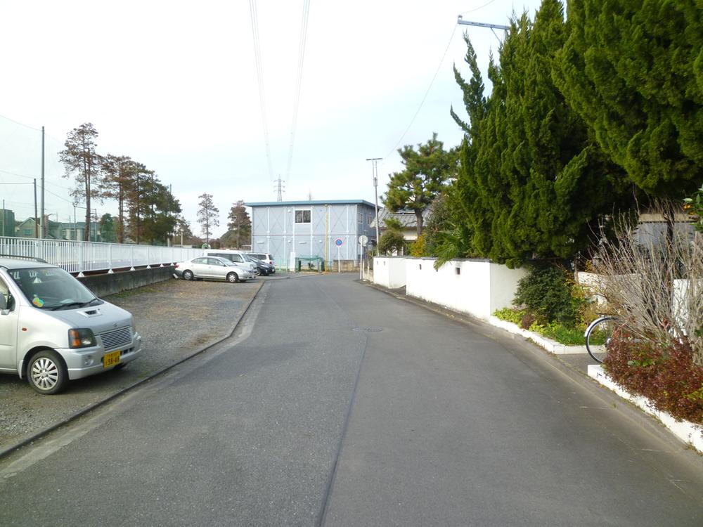 Local photos, including front road. 2013 / 12 / 17 shooting