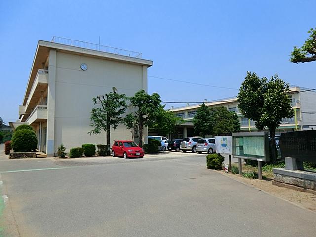 Primary school. 850m to Ageo Tachihara City Elementary School