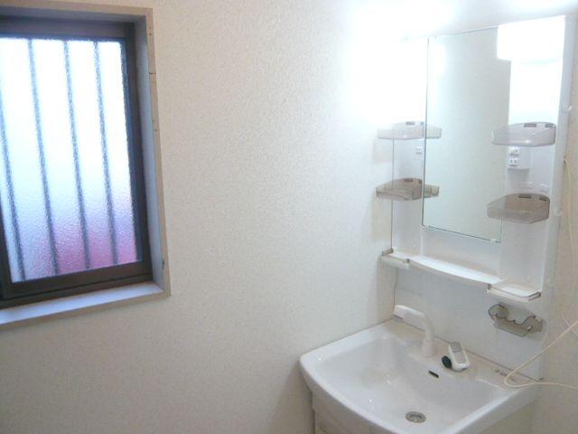Wash basin, toilet. Vanity unit Renovation with a new one