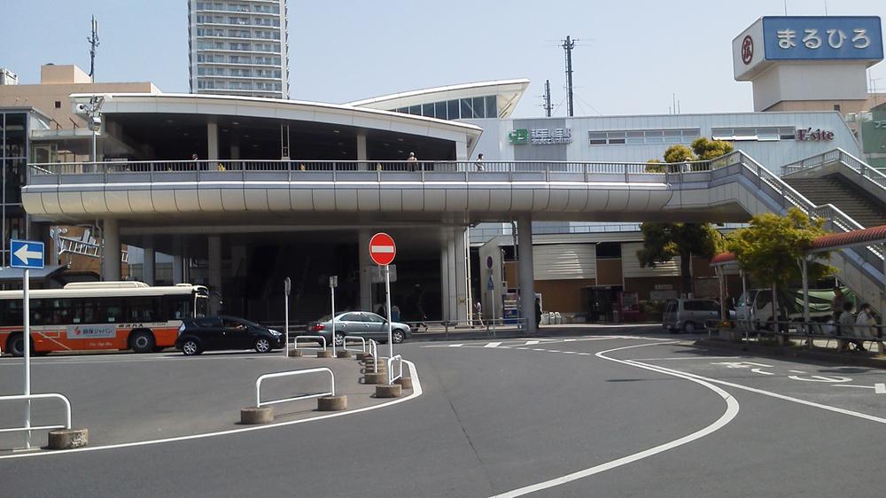 station. Access is a convenient Ageo Station in Tokyo to 1600m Omiya to JR Takasaki Line "Ageo Station". 