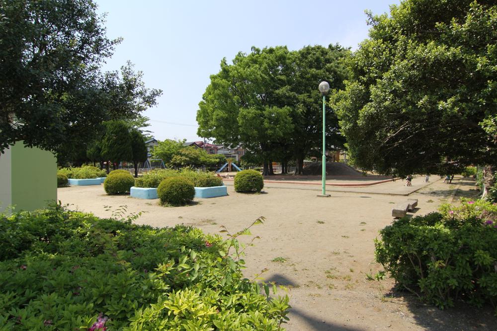 park. Asamadai 50m until the third park