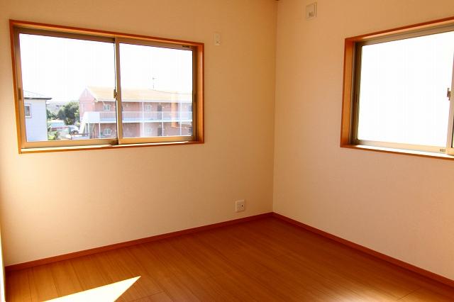 Non-living room. Indoor (2013 October shooting) 4 Building Room 5.34 Pledge photo