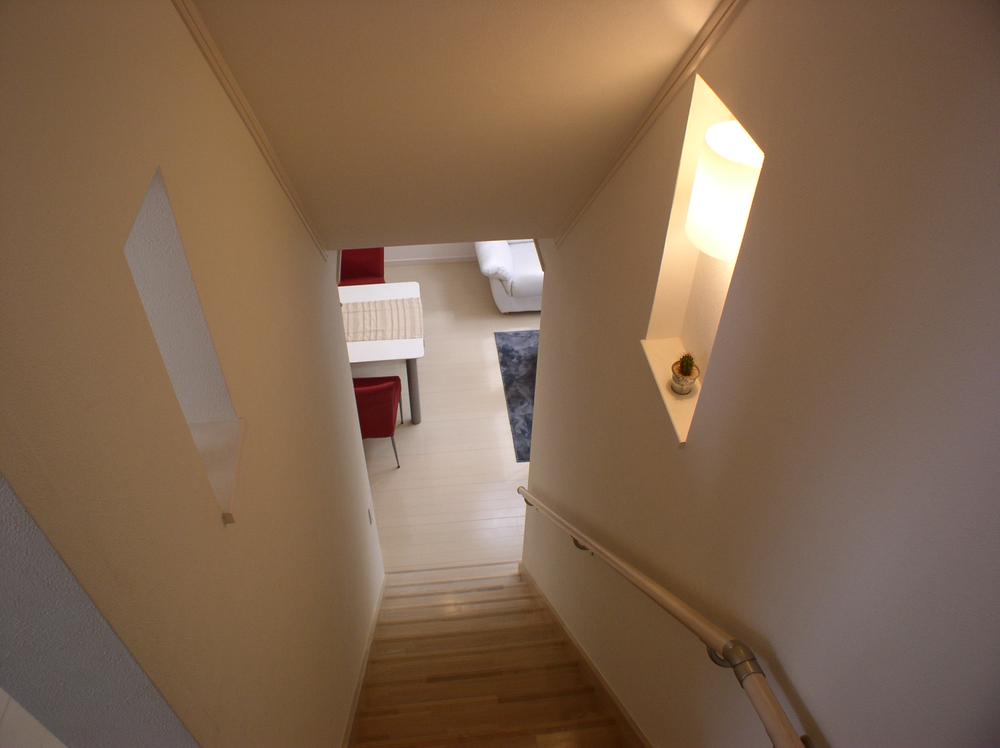 Same specifications photos (Other introspection). Living-in stairs. 