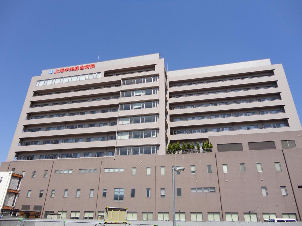 Hospital. 1600m until the medical corporation Association Aiyukai Ageo Central General Hospital