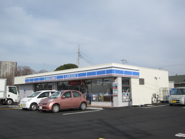 Convenience store. 350m until Lawson Idoki (convenience store)