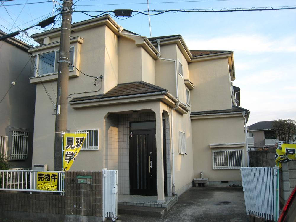 Local appearance photo