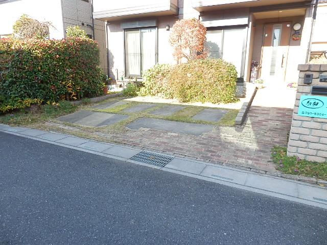 Parking lot